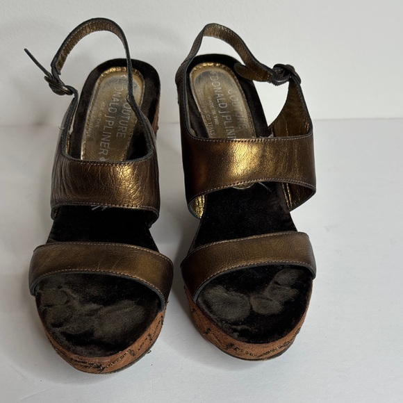 Donald J. Pliner Stelo Velvet Bronze Wedges Sandals Size 6 - Picture 4 of 8